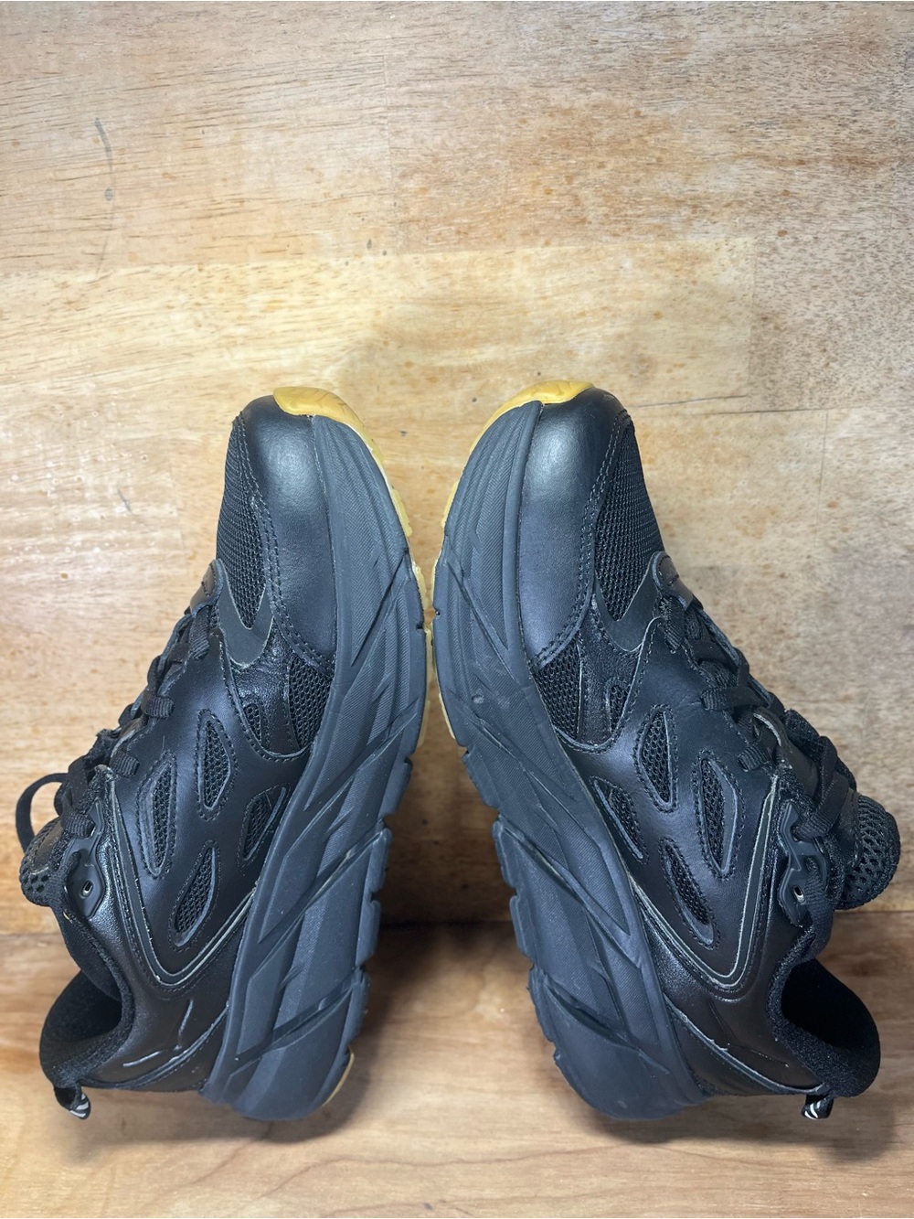 Hoka One One Clifton L Womens Size 7.5 Walking Shoes Sneakers Black Gum - Picture 6 of 12